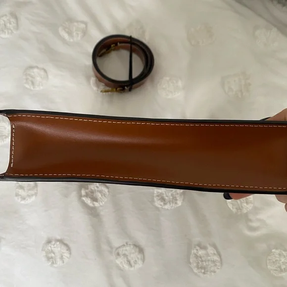 STAUD Tan Leather purse with Square Handle and crossbody strap - Picture 5 of 8